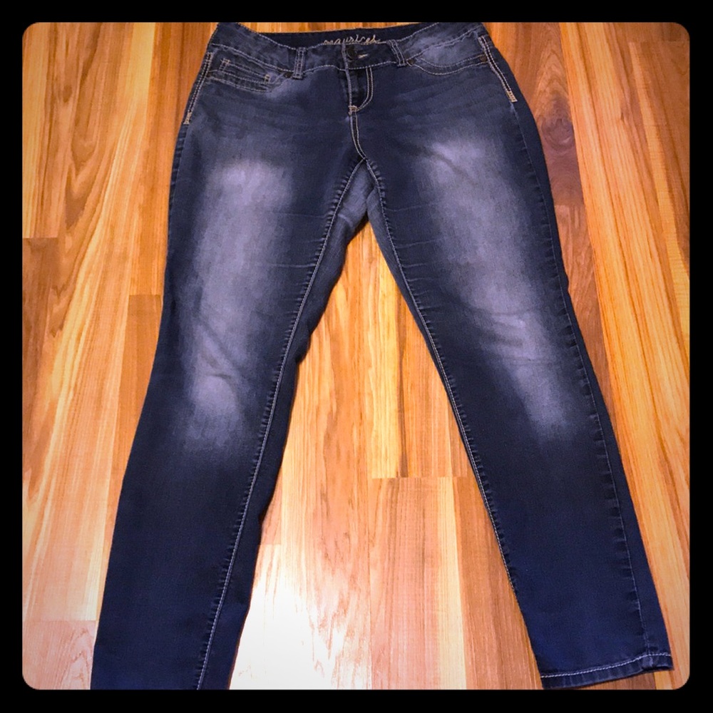 Large Maurice’s skinny jeans